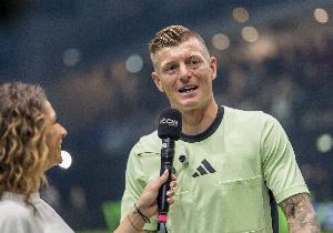 星空体育官网-1.44亿欧!克罗斯:听我播客的有一半从没听过伊萨克,自己判断吧