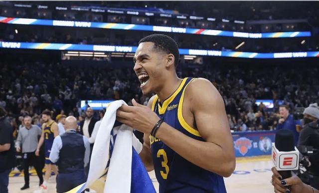 星空体育官网-库里罕见暴怒遭驱逐 普尔“知耻后勇”实现个人救赎